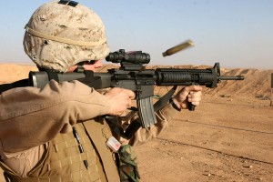 800px-US_Marine_M16A4_Rifle_ACOG.jpg